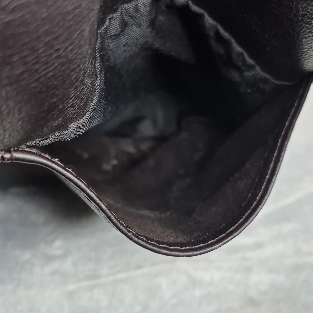 Le Donne Leather Messenger Bag UNISEX